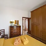 I Girasoli Apartment